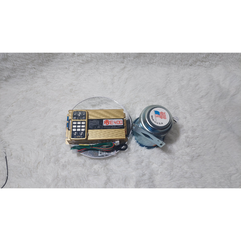 Còi xe ưu tiên, Bộ âm ly và còi hú lắp xe ưu tiên.