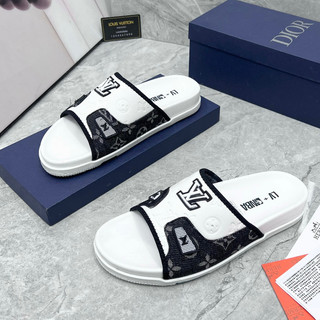 Dép quai LV nam, Dép nam LV thêu logo cực chất siêu hot trend 2023 Full box