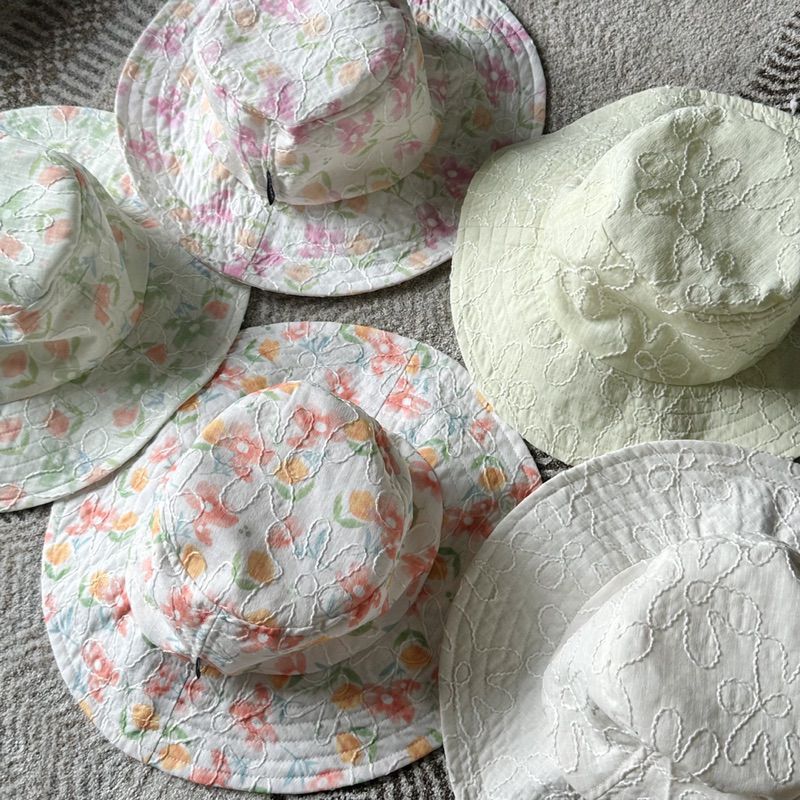 Nón Ngày Nào chất vải hoa xốp thêu, nón dây có thể tháo rời dây, nón 2 mặt không có dây, sẵn nhiều màu