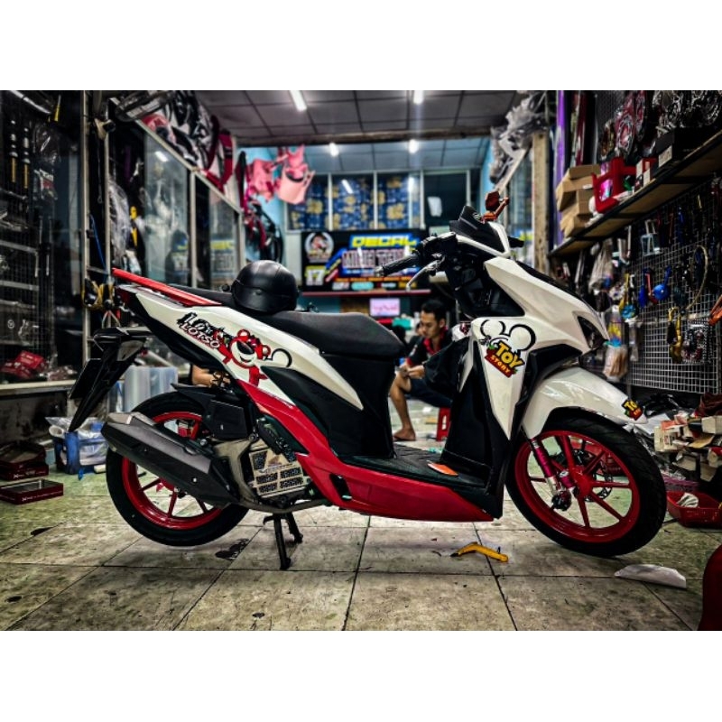 Tem rời gấu dâu tây Vario