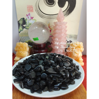 Vụn đá phong thuỷ đen onyx
