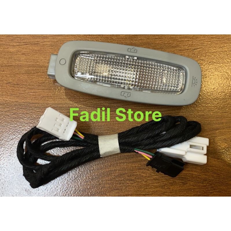 Đèn trần hàng ghế sau Vinfast Fadil tặng kèm dao và khuôn rạch trần