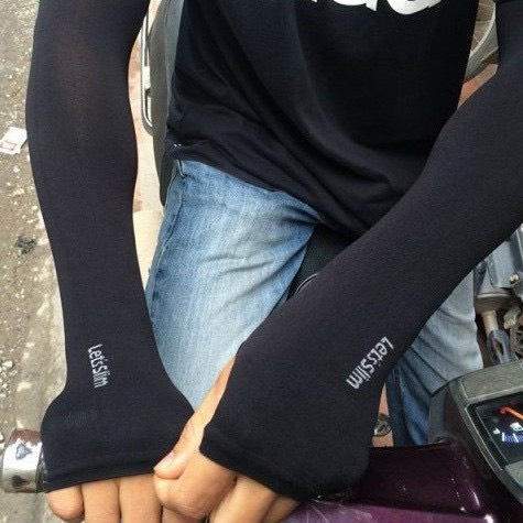 Găng tay chống nắng xỏ ngón thiết kế chống tia UV co giãn dành cho nam nữ MÃ 688