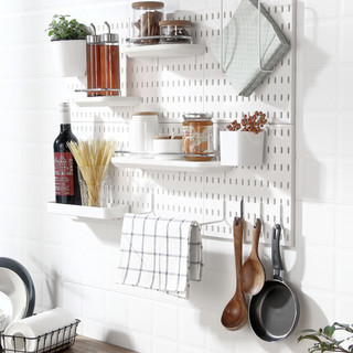 Bảng cài treo tường gắn được nhiều phụ kiện ,PEGBOARD đa năng 2 màu trắng đen treo đồ phòng học phòng bếp(chưa phụ kiện)