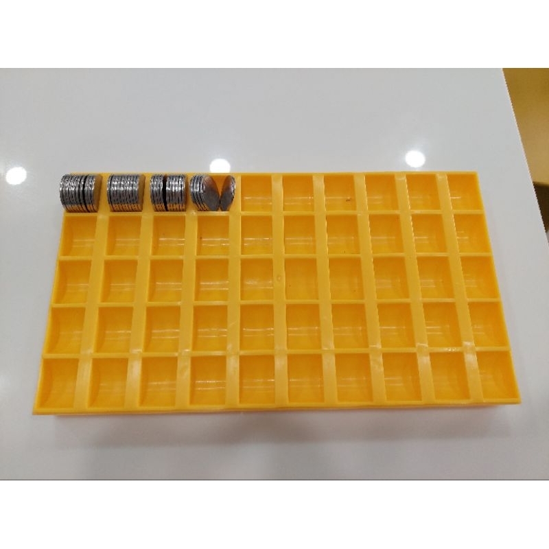 KHAY ĐỰNG XU GAME