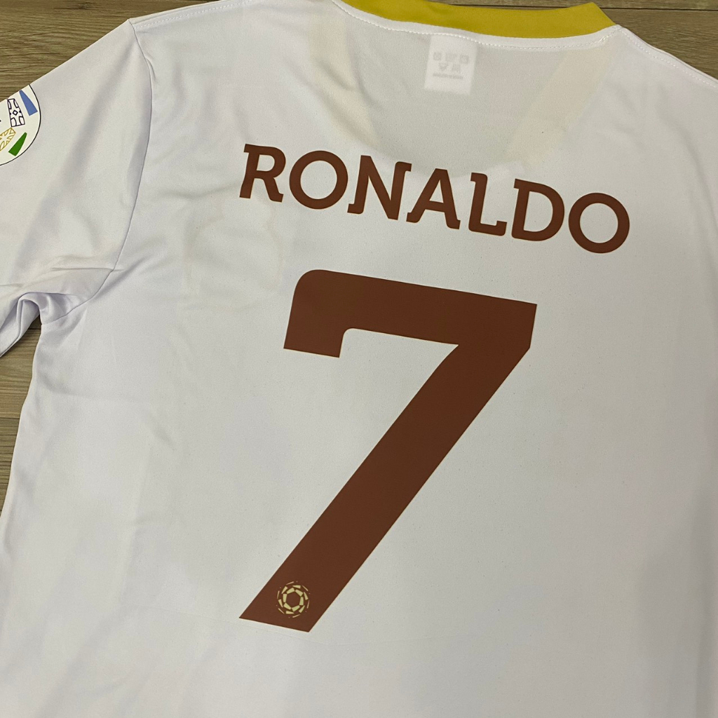 Bộ quần áo bóng đá RONALDO Al Nassr trắng sữa DK FLG2023