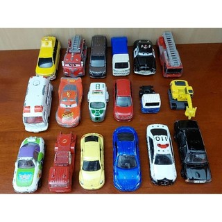 Xe mô hình Tomica cũ