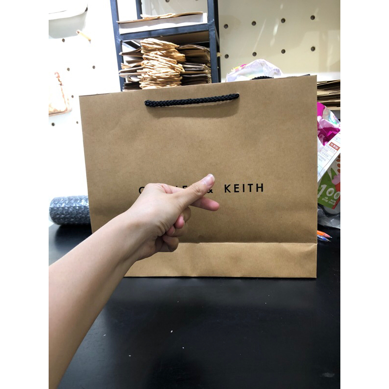 MUA 10 TẶNG 1- Túi giấy store tặng quà thêm xinh