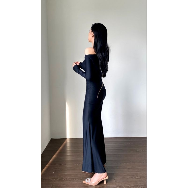 Váy Dài Trễ Vai V11