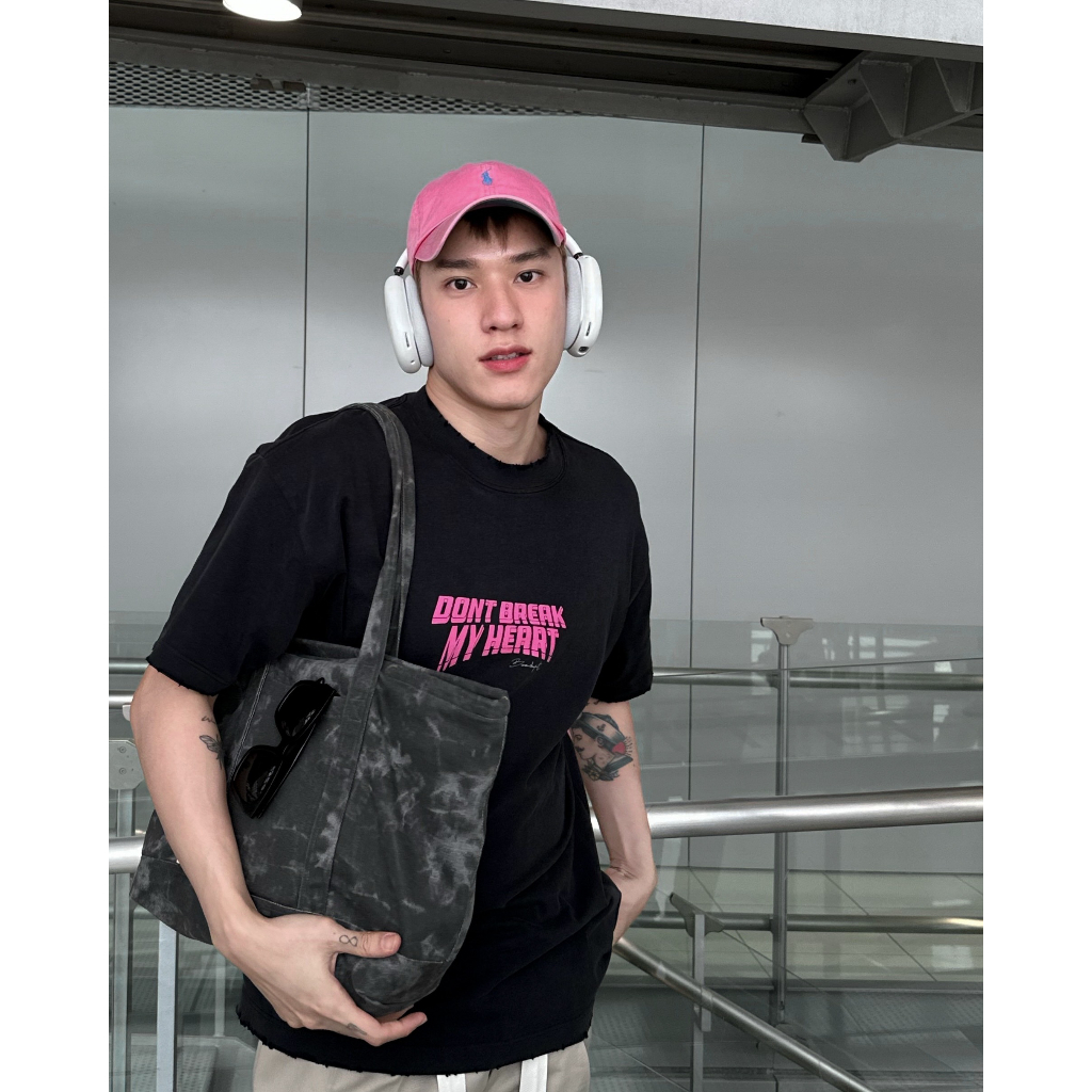 EVERYDAY BAG - Túi tote, form rộng, có một túi nhỏ phía trước