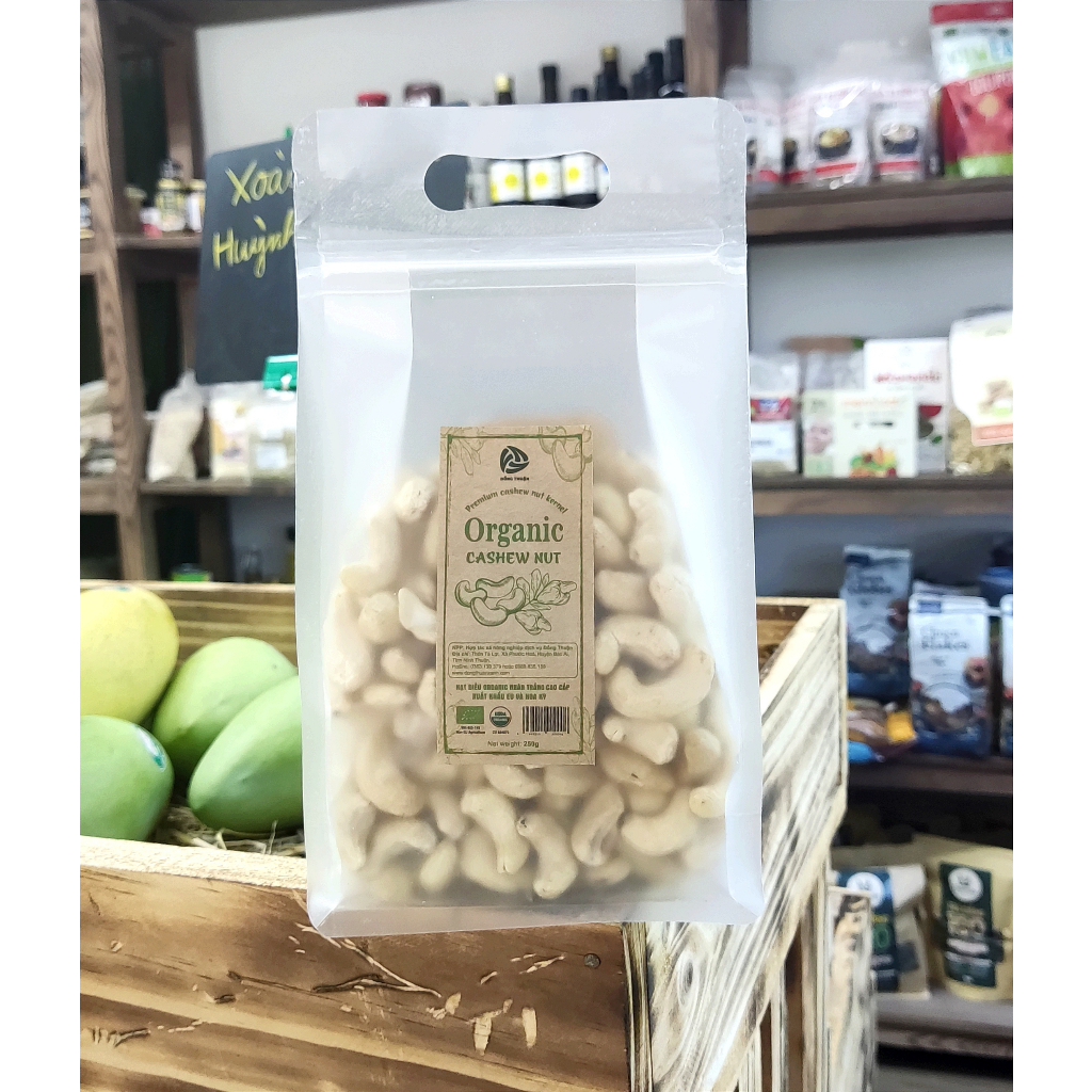 Hạt Điều Tươi Nhân Trắng Hữu Cơ đạt chứng nhận organic USDA và EU - OMGREEN ORGANICS