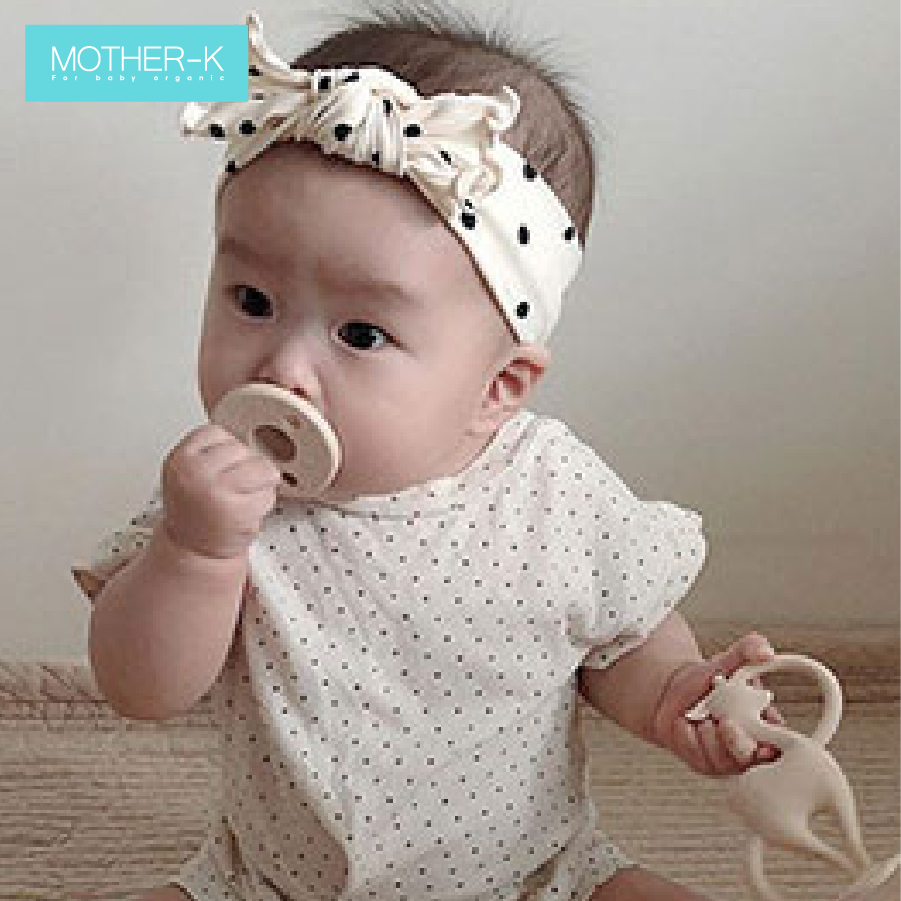 Bộ 2 ti giả silicone Mother-K 0-18M