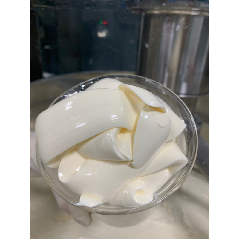 Phô mai có make up rất nhẹ