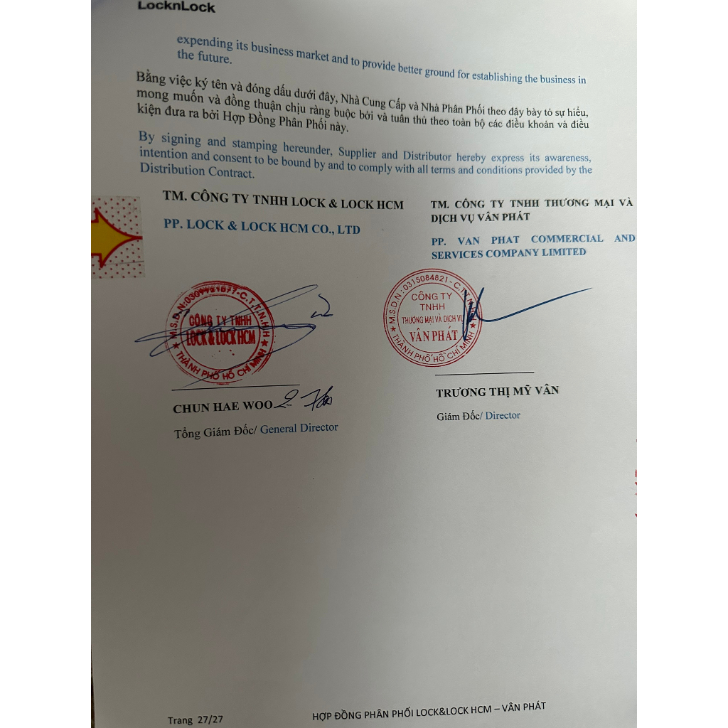 Máy tăm nước không dây LocknLock ENR156BLU