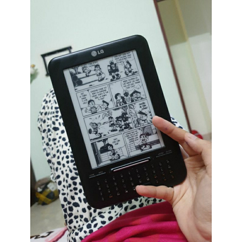 Máy đọc sách giá rẻ LG R6020BQ . NEW FULLBOX 100%