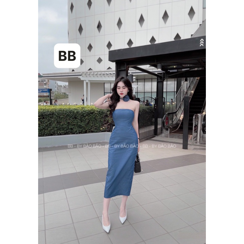 Đầm cup dự tiệc ôm body tua rua kèm hoa sang chảnh