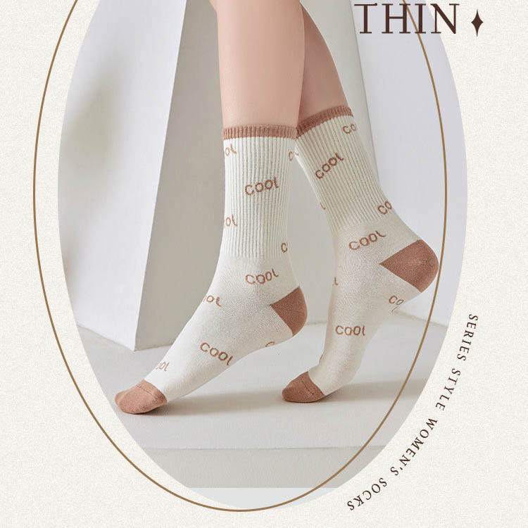 Tất vớ cổ cao nữ phong cách vintage Hàn Quốc, chất liệu cotton co giãn thoáng khí - Sope Shop