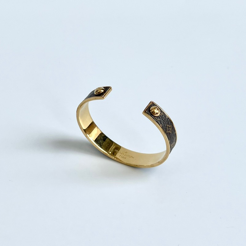 Vòng tay Louis Vuitton chính hãng