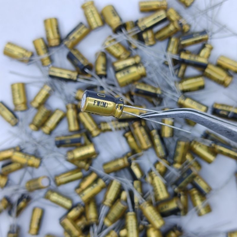 Tụ 16v, 25v 100uF Nichicon FW