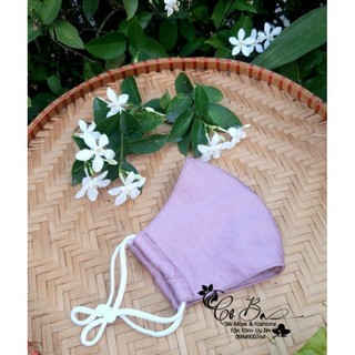 Khẩu trang vải lụa (lụa latin) mỏng nhẹ, mát