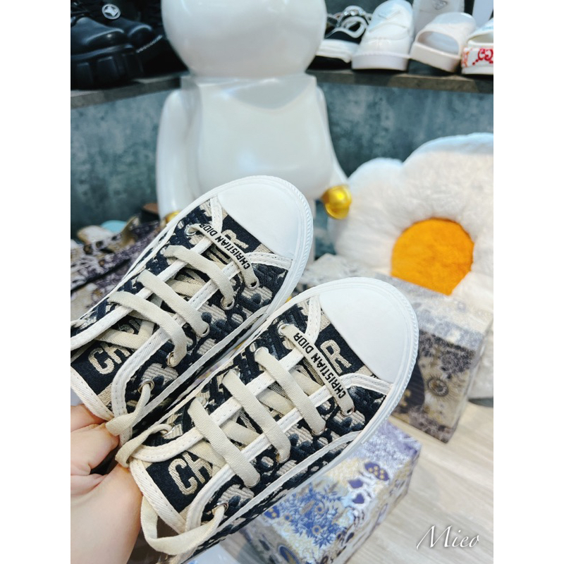 Giày thể thao D logo loại 1 fullbox