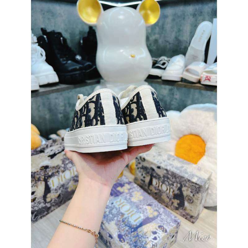Giày thể thao D logo loại 1 fullbox