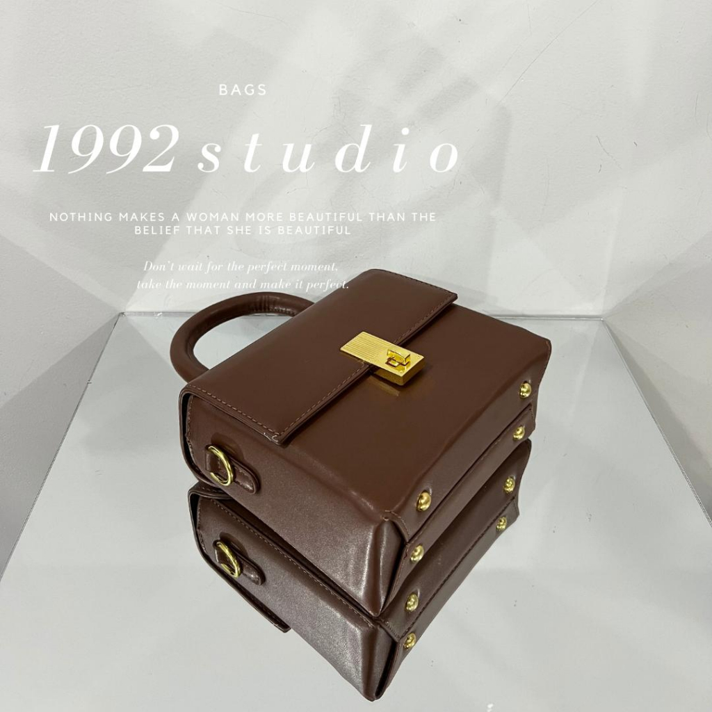 ERINNY BAG | túi xách nữ | 1992 s t u d i o | form vuông cá tính | size 17x16x7cm