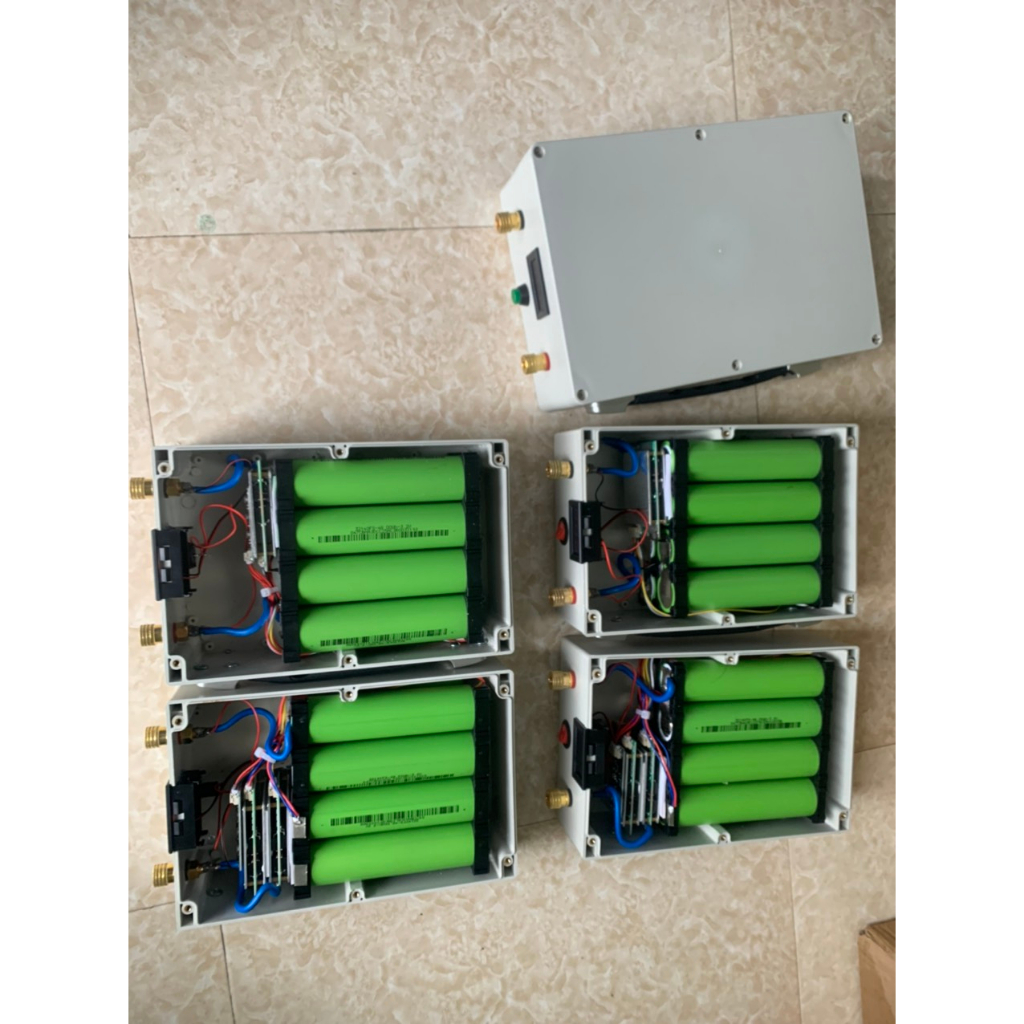 Bình acquy pin lithium 32140 điện áp 12v dung lượng 30A sử dụng ngang bình acquy nước 45A