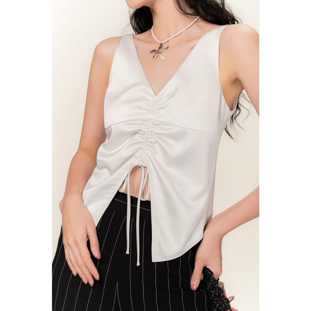 LIBÉ - Áo kiểu hai dây cổ chữ V cột nơ màu trắng