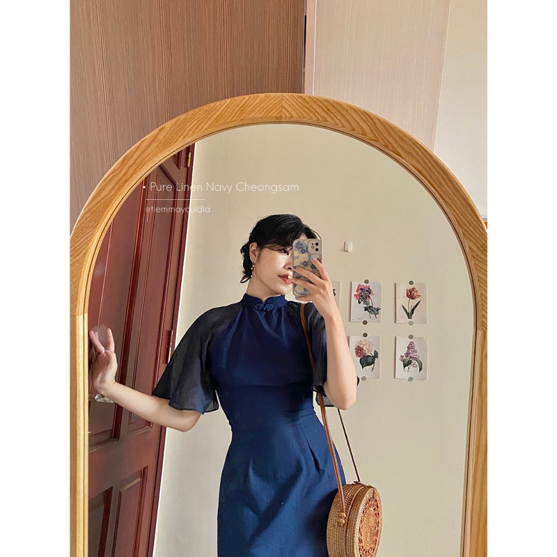 Đầm sườn xám cổ tàu linen tưng xanh đen navy tôn dáng truyền thống xẻ tà