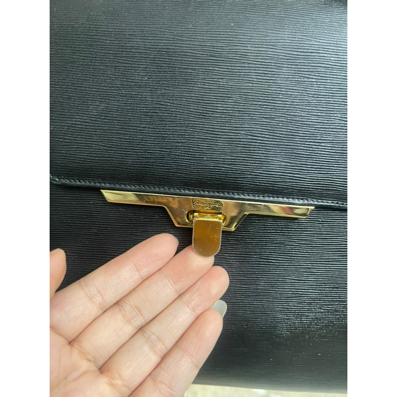 Túi xách nữ công sở cho chị em