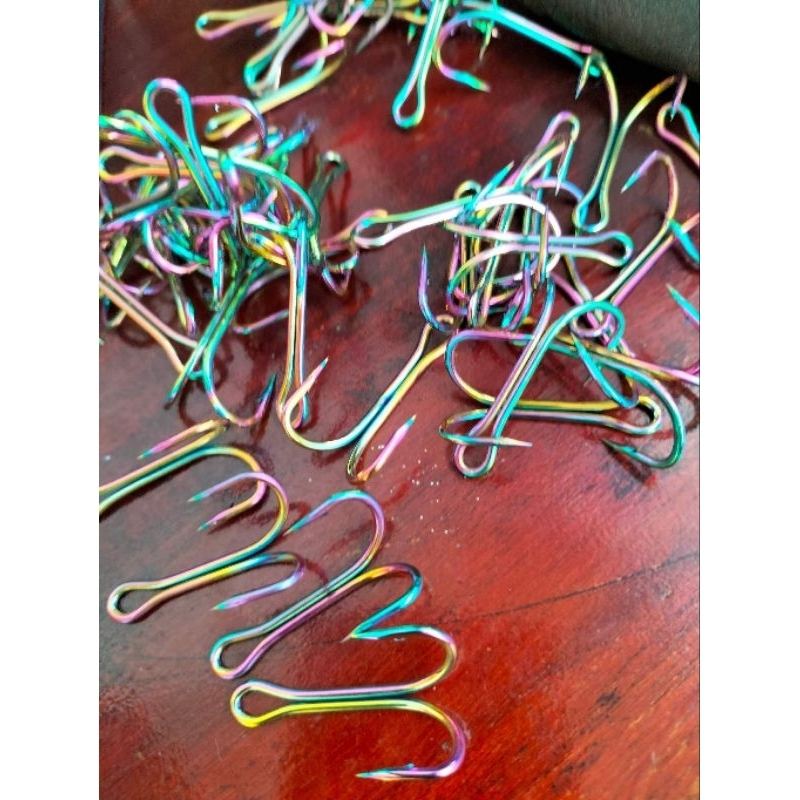 Lưỡi nhái hơi titan