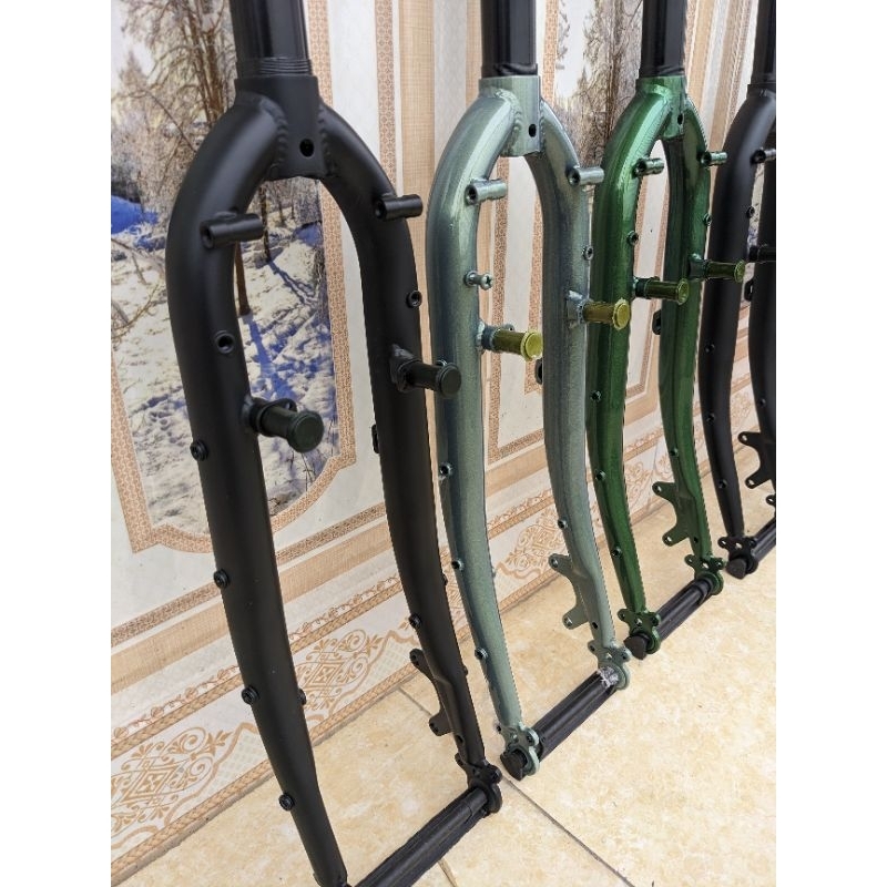 Phuộc thép touring bikepacking xe đạp đường trường 700c