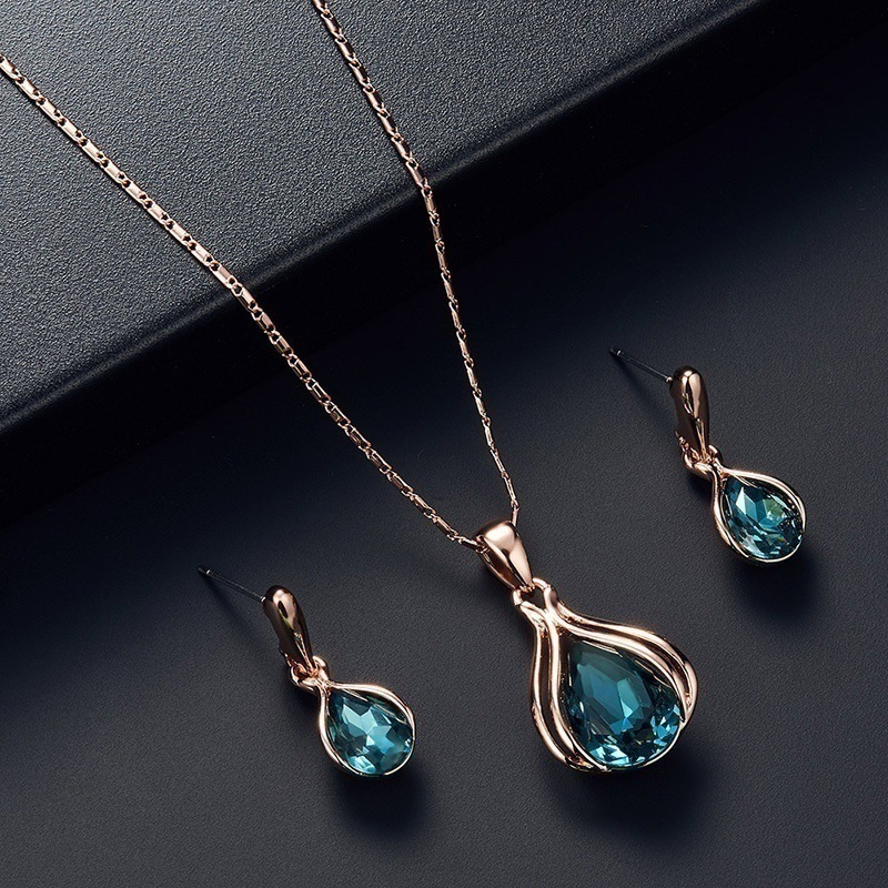Bộ trang sức dây chuyền, bông tai, nhẫn 3 món hình giọt nước thanh lịch _ pk021