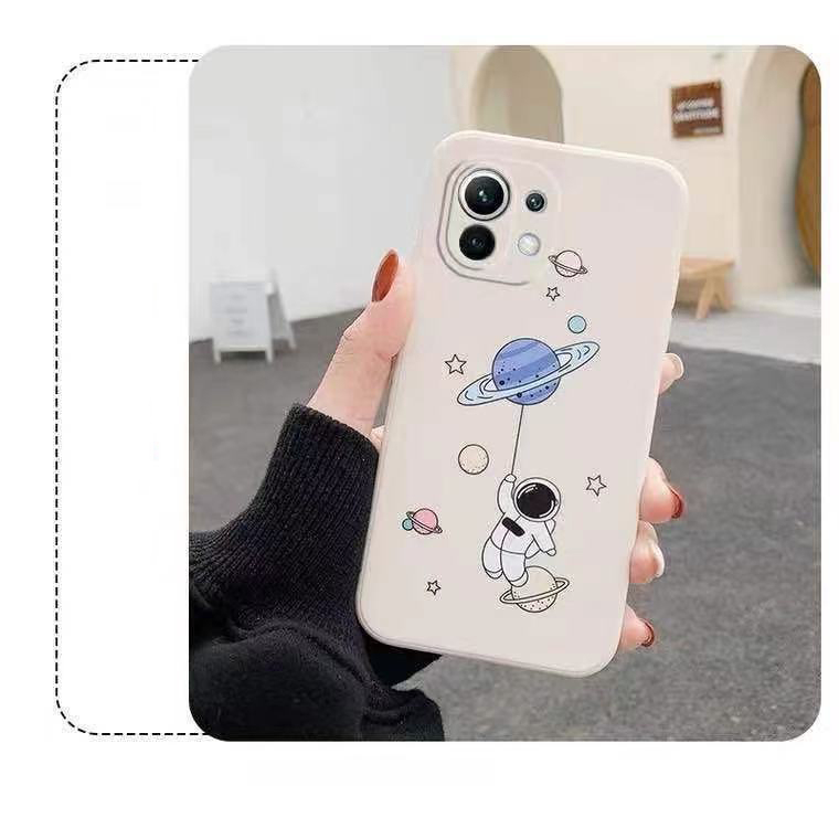 Ốp lưng Oppo Reno 8 4G, Reno 8 5G, Reno 8z, Reno 8T 5G silicon dẻo vuông bảo vệ cam Hành tinh đen trắng