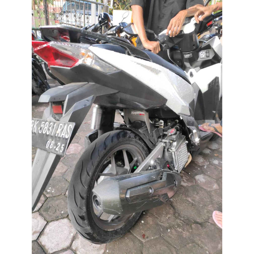 Cao su chắn bùn Hayaidesu Vario 125 / 150