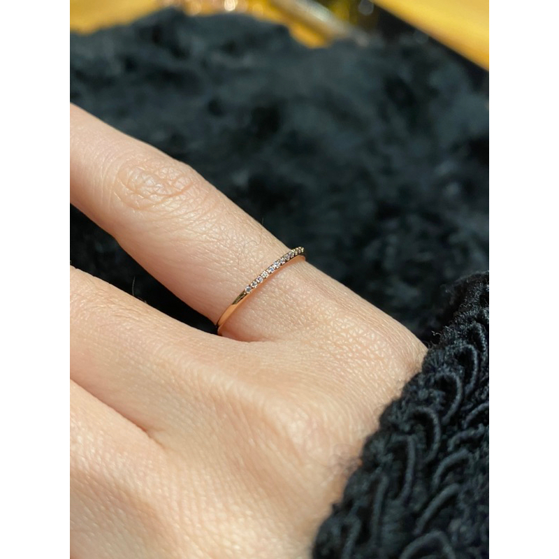 Nhẫn 1 đá, nhiều đá