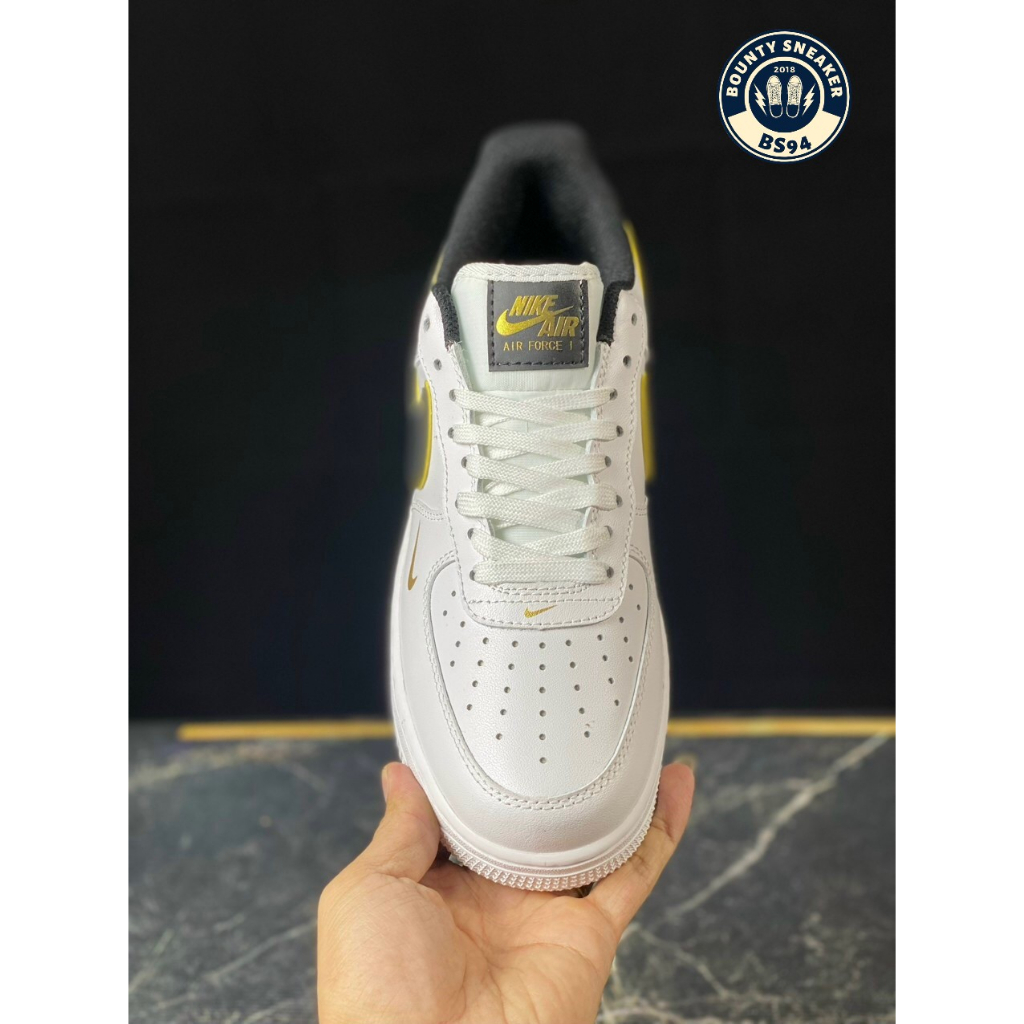 Giày Thể Thao Nike Air Force 1 LV8 Chính Hãng