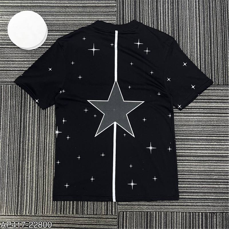 áo phông in chữ sắc nét trước vào sau dáng cho cả nam và nữ