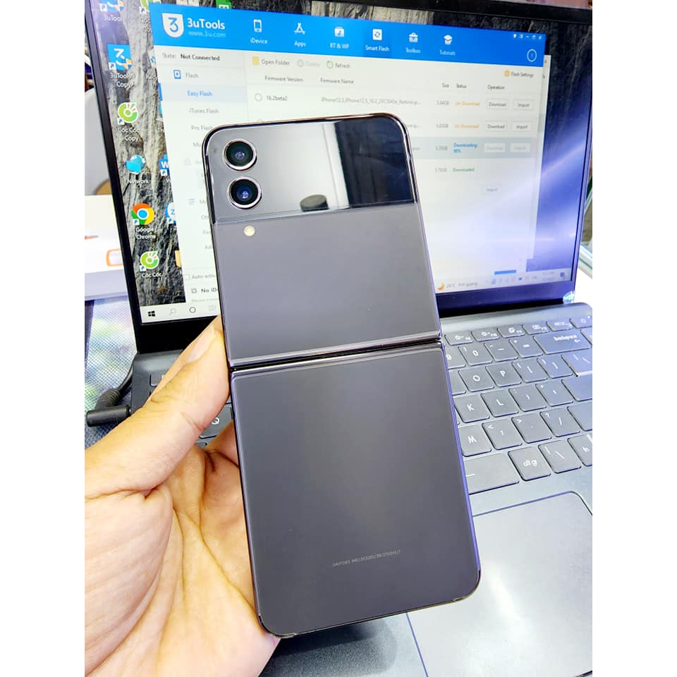 Điện thoại Samsung Galaxy Z Flip 4 - Hàng chính hãng-BẢO HÀNG 12 THÁNG-KÈM ĐẦY ĐỦ PHỤ KIỆN | BigBuy360 - bigbuy360.vn