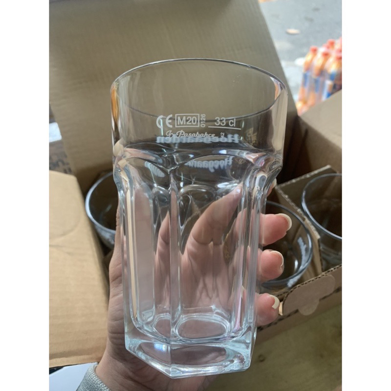 Ly thuỷ tinh Hoegaarden nhập khẩu châu Âu