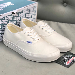 Giày Sneaker AU Nam Nữ Màu All White Trượt Ván - Giày vans althentic all white nam nữ đế cao su - sneaker vans all white