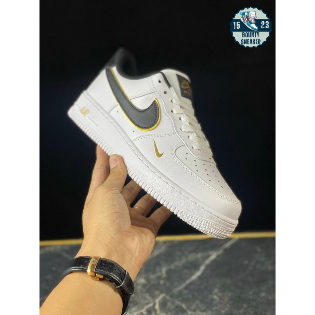 Giày Thể Thao Nike Air Force 1 LV8