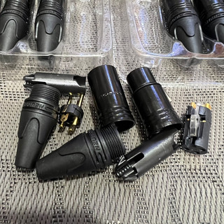 Giắc canon Newtrik hàn dây đực cái