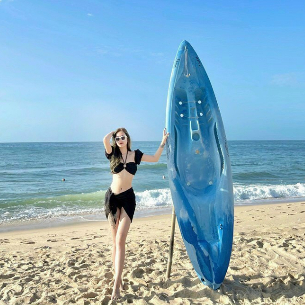 SET BIKINI BA MẢNH TAY BÈO KÈM VÁY ĐỦ MÀU HÀNG CAO CẤP | BigBuy360 - bigbuy360.vn