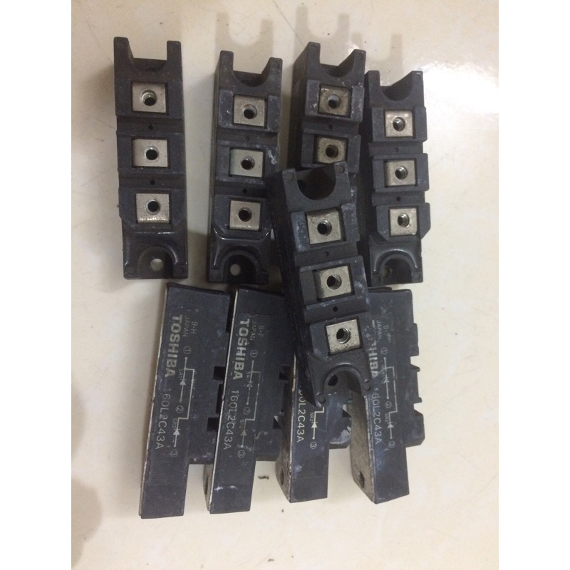 Diot diode khối Toshiba 160L2C43A (160A