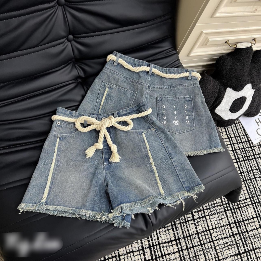 Quần shorts jean dáy tua rua phối dây thừng cột eo cực hot , chất jean dày dặn