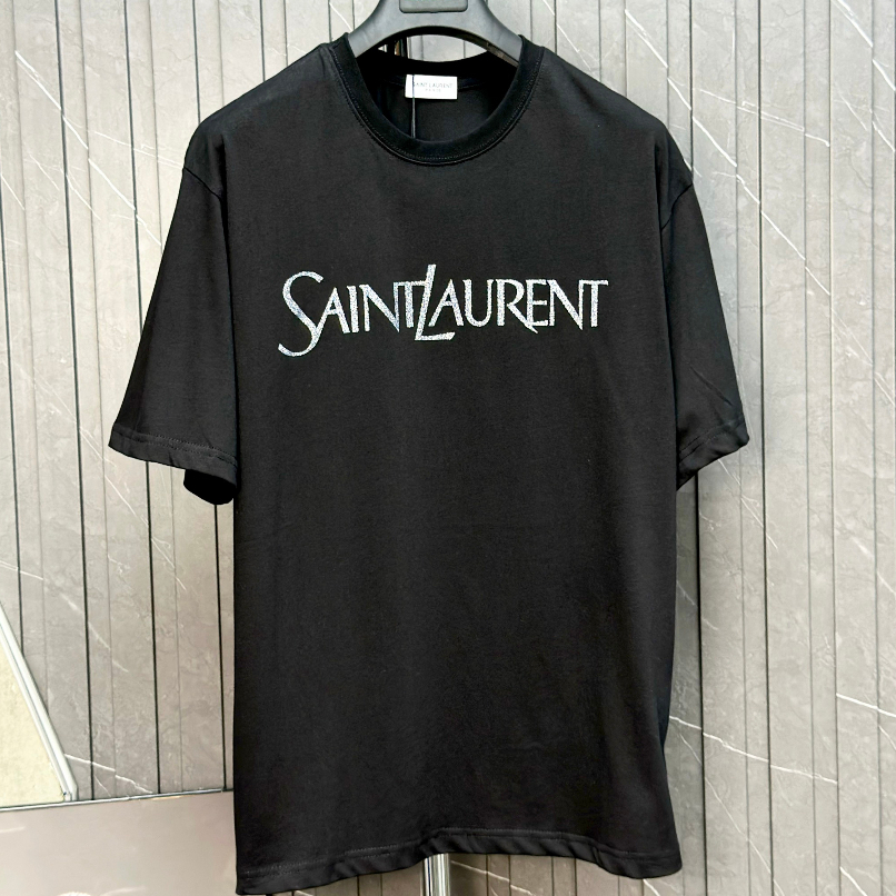 Áo T-shirt Yves Saint Laurent logo ngực basic LA on web