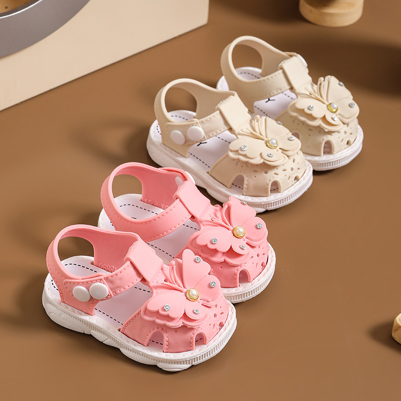 Dép quai hậu hè cho bé gái, sandal tập đi chất cao su mềm êm chân chống trơn trượt hàng Quảng Châu
