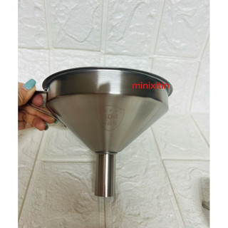 Phễu inox 304 có lưới lọc